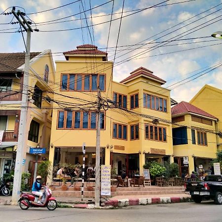 Hotel Ban Mae Boonthong Lampang Exterior foto