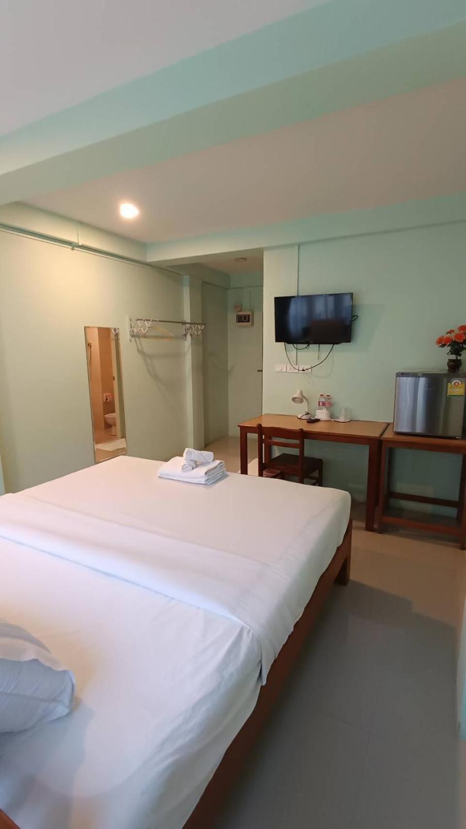 Hotel Ban Mae Boonthong Lampang Exterior foto