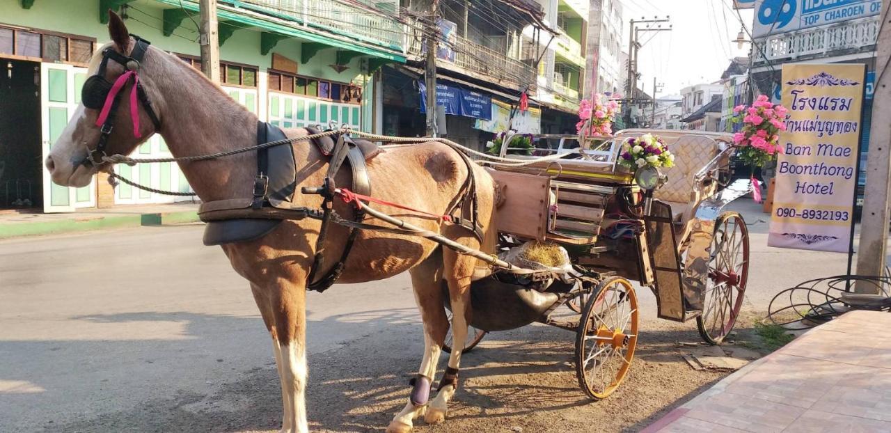 Hotel Ban Mae Boonthong Lampang Exterior foto