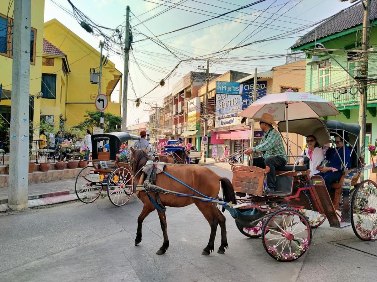 Hotel Ban Mae Boonthong Lampang Exterior foto