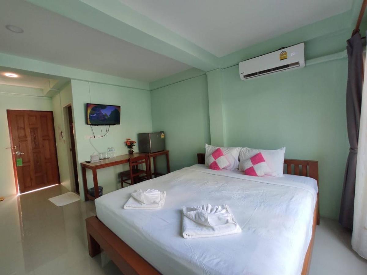 Hotel Ban Mae Boonthong Lampang Exterior foto