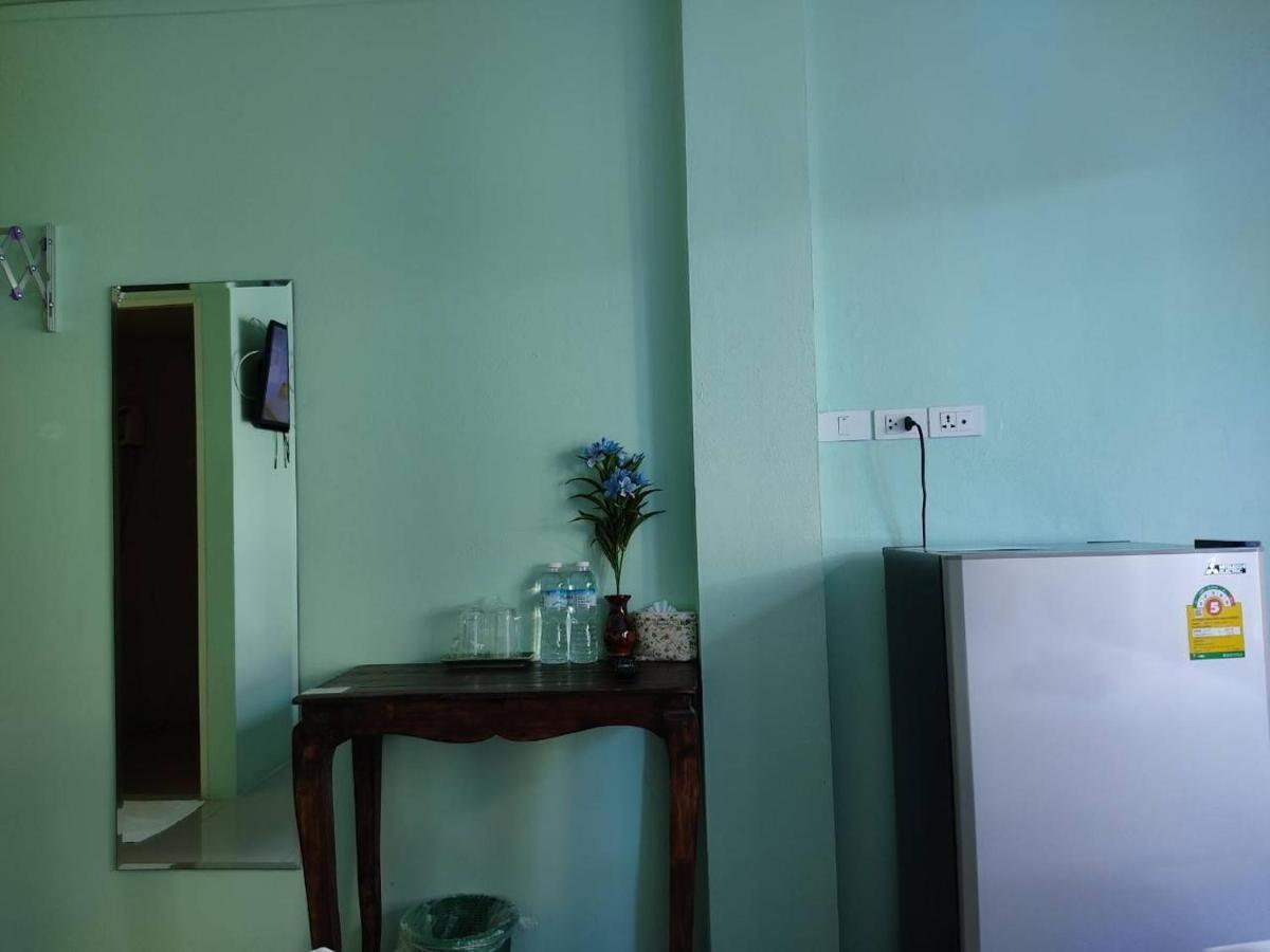 Hotel Ban Mae Boonthong Lampang Exterior foto